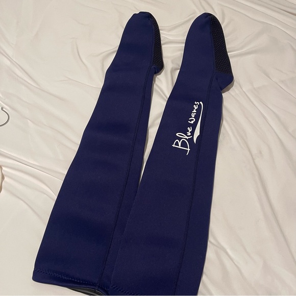 Long Wetsuit Stocking Over Knee Surfing Water Legging Foot & Leg Protection - Picture 4 of 5